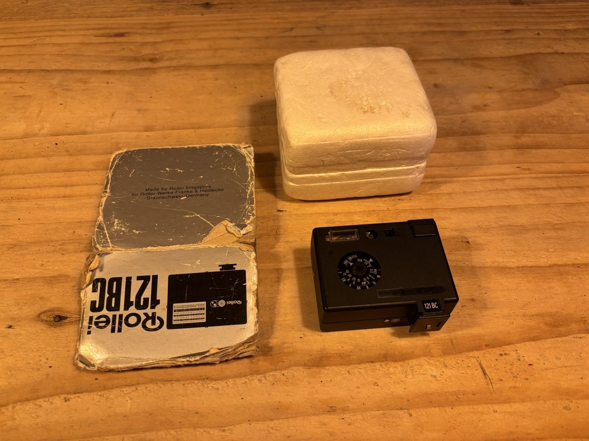 Rollei Blitze: Neu! Rollei Blitzgerät 121BC Flash Blitz 35 S – Neu und originalverpackt aus Luzern von pengmarket_gmbh 1