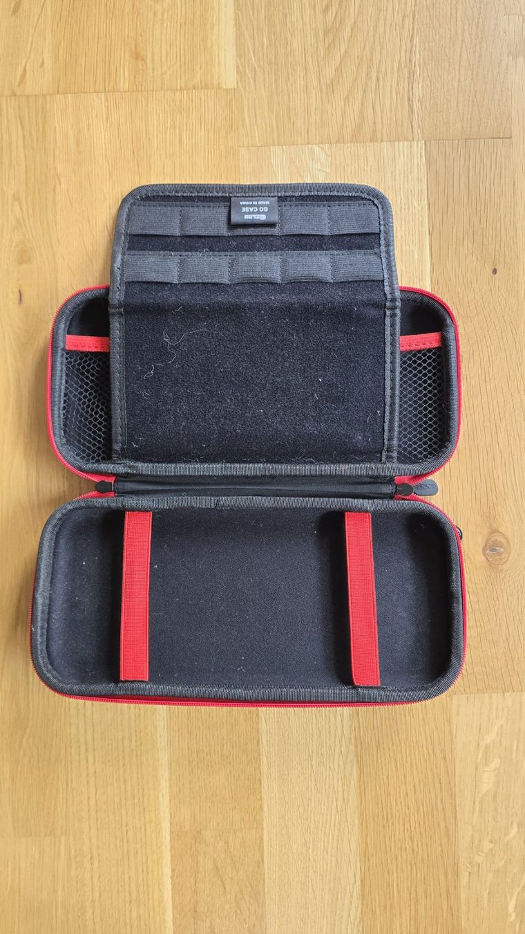 Custodie protettive: Nintendo Switch Transporttasche Hartschale – Usato da Nussbaumen AG venduto da Stoekli 1