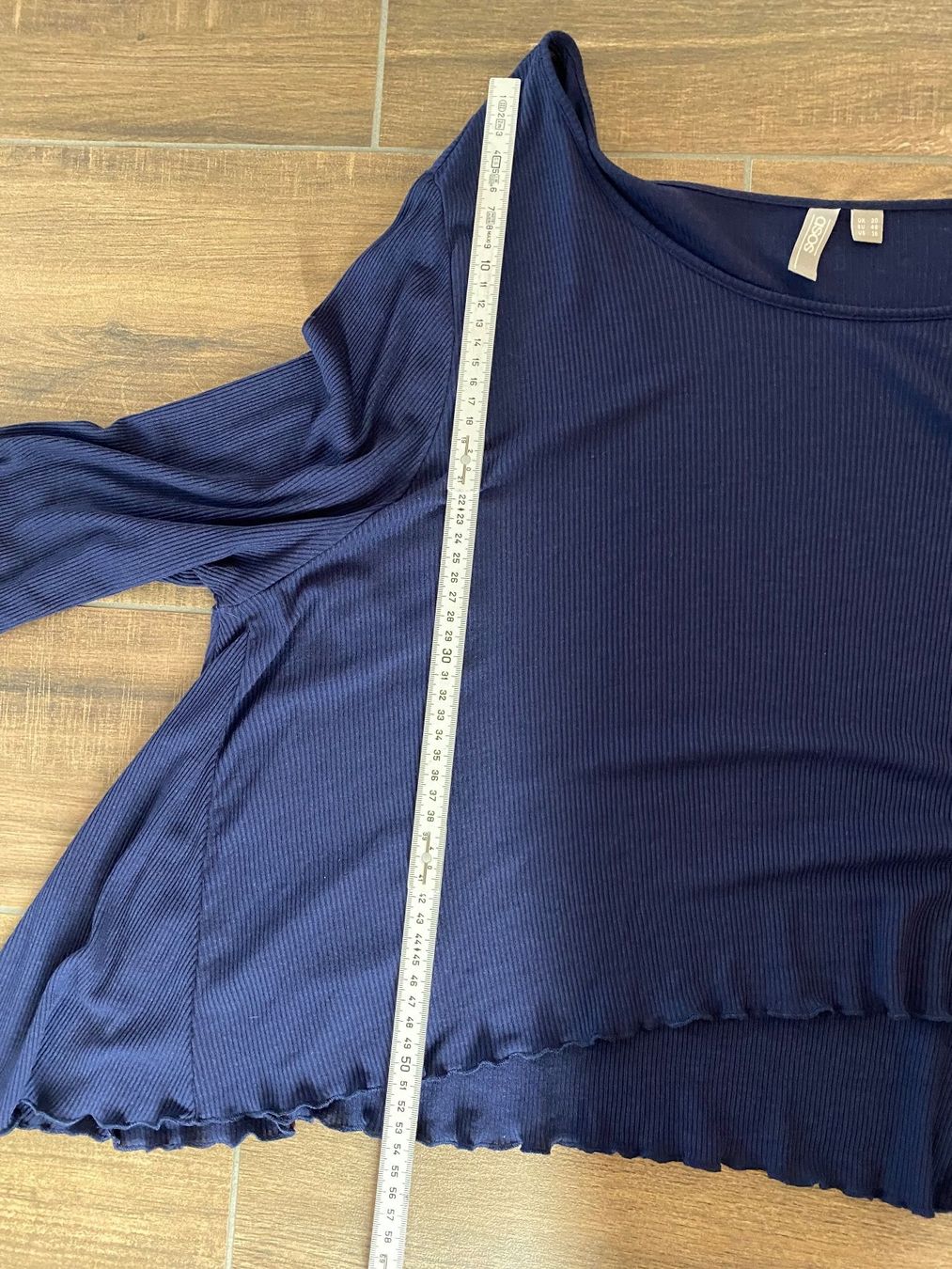 Asos T-shirt: Asos Oberteil langarm dunkelblau Gr. 48 – Usato da Pratteln venduto da a23_j2gs 4