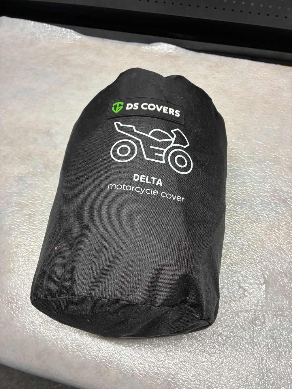 Cover & Protezioni schermo: DS Covers Delta Motorrad Abdeckung Innen – Nuovo e nell'imballaggio originale da Schwarzenberg LU venduto da StevFrei91