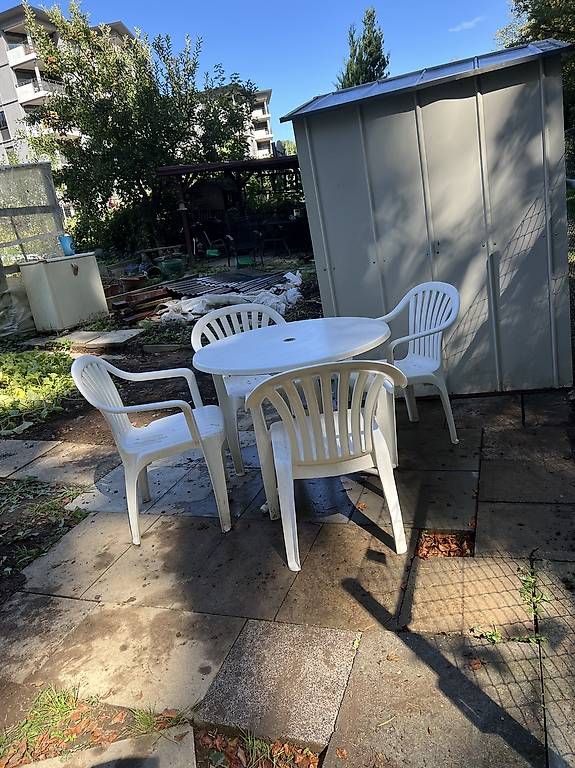 Set de table et chaises: Gartentisch mit 4 Stühle  – D'occasion à Kloten par sal_2kb8 1