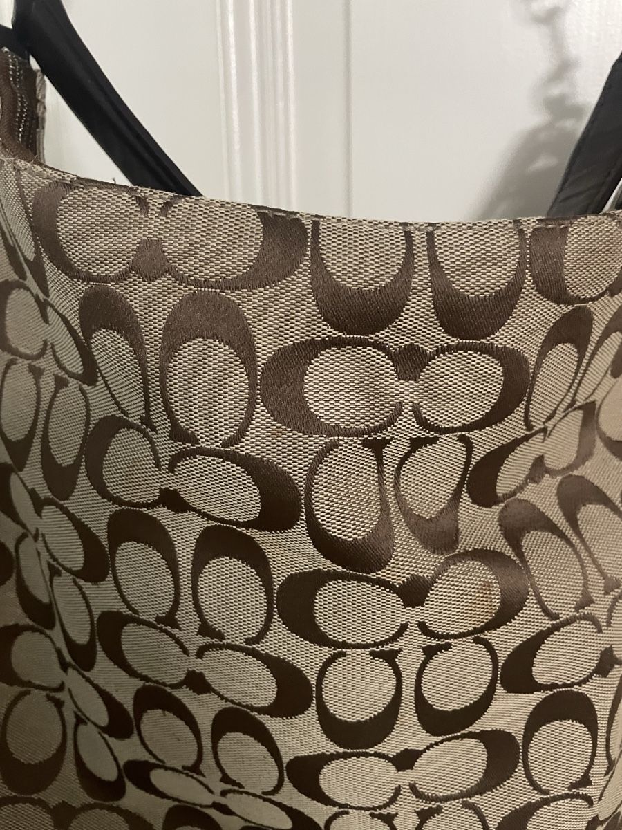 Coach Taschen für Damen: Authentic Coach Hobo Bag – Gebraucht aus Ecublens VD von cle_d8j8 4
