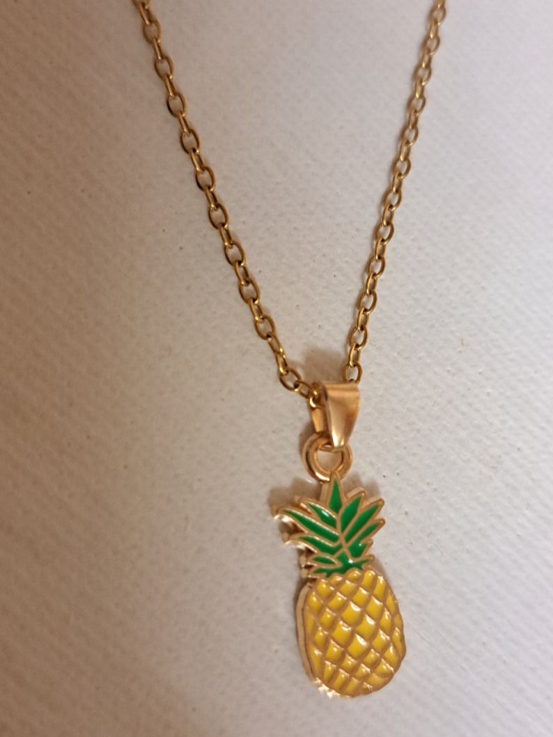 Catenine: Kette mit Ananas Anhänger NEU – Nuovo (secondo la descrizione) da Weggis venduto da Leeclipse