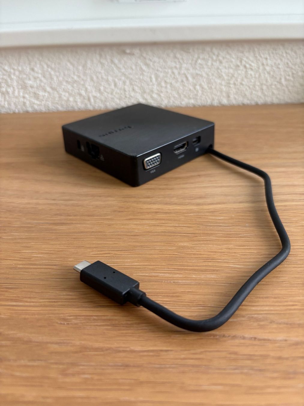 Targus Docking station: Targus USB-C Travel Dock D412 – Nuovo (secondo la descrizione) da Schlieren venduto da peterOnRicardo 2