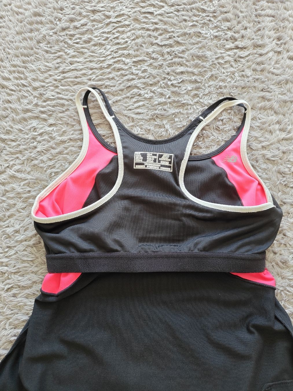 New Balance Top: New Balance Tank Top – Usato da Pieterlen venduto da Saemelili 7