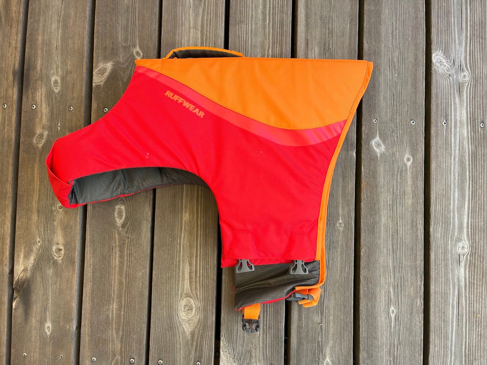 Ruffwear Gilets de sauvetage: Ruffwear Hunde-Schwimmweste – Neuf (Voir description) à Kleinandelfingen par rael8