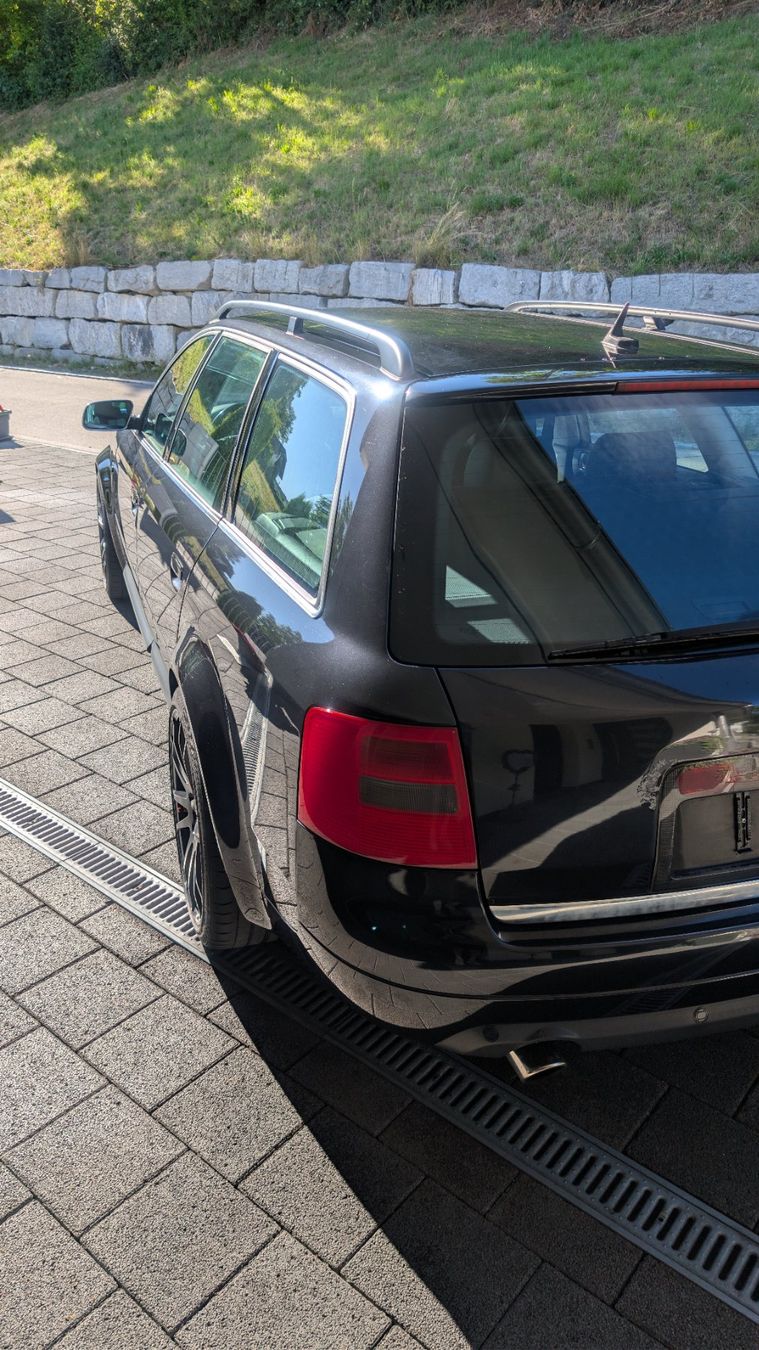 Audi Automobili: Audi S6 4b / C5 Avant Quattro 4.2 V8 – Usato da Pfaffnau venduto da FD. 3