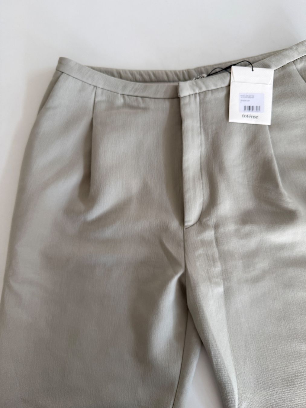 Totême Pantaloni: Toteme Shorts neu – Usato da Zürich venduto da bluebirdmon 4
