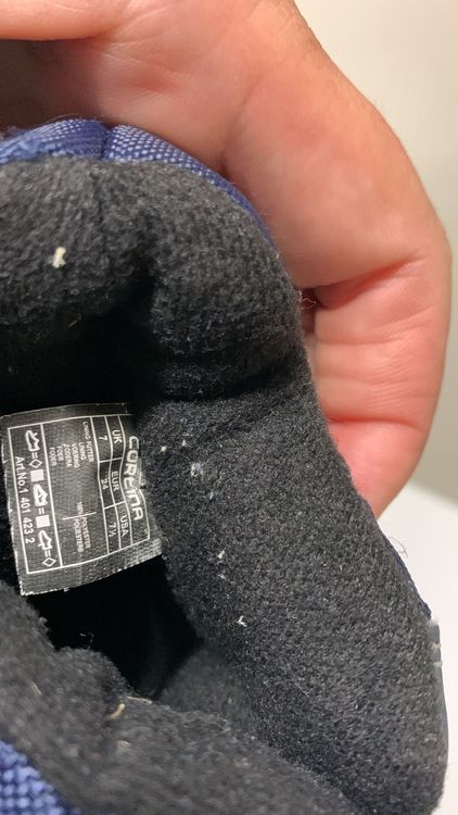 Chaussures garçon: Zwei Winterstiefel 23/24 – D'occasion à Inwil par adriana231 2