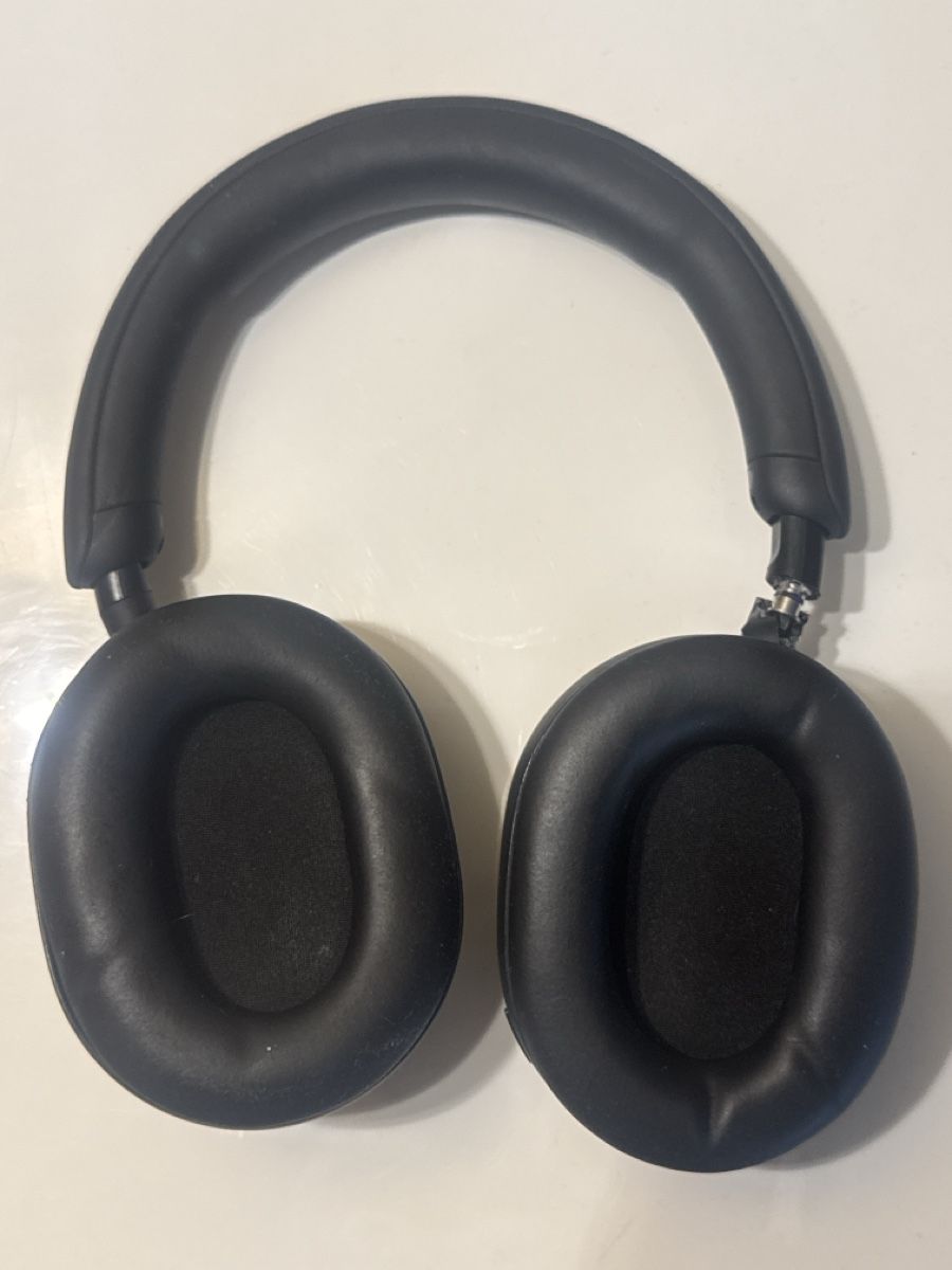 Sony Cuffie: Sony Wh1000xm5 mit Etui gebraucht – Usato da Balsthal venduto da philipurben 2