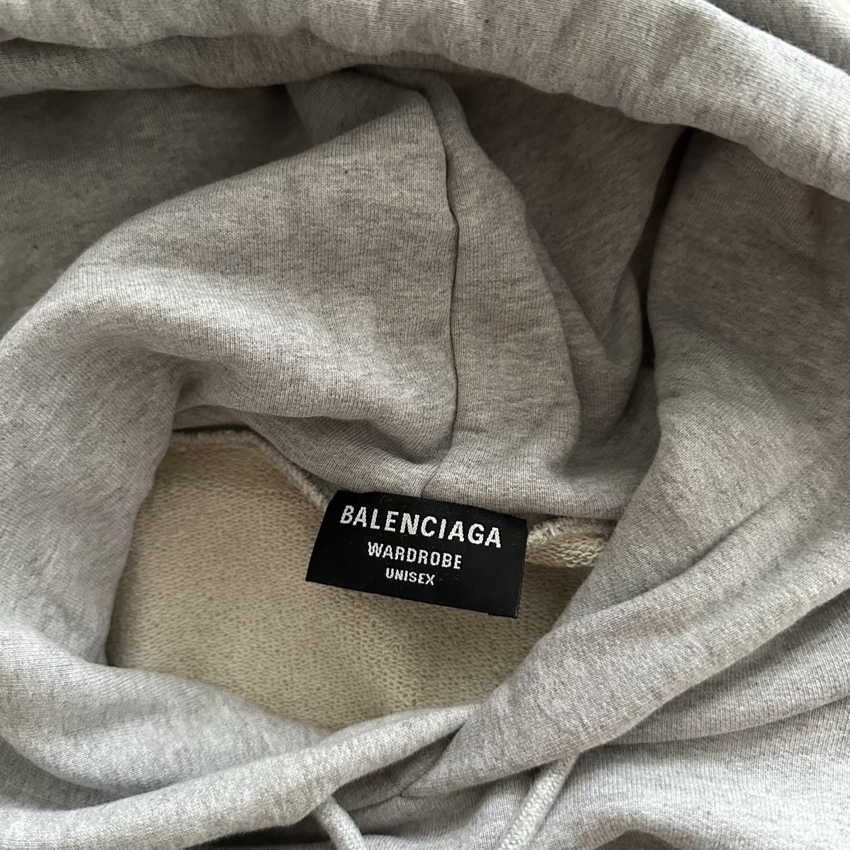 Balenciaga Maglioni & Felpe: Balenciaga Hoodie Grau – Nuovo (secondo la descrizione) da Zürich venduto da Nomase10. 3