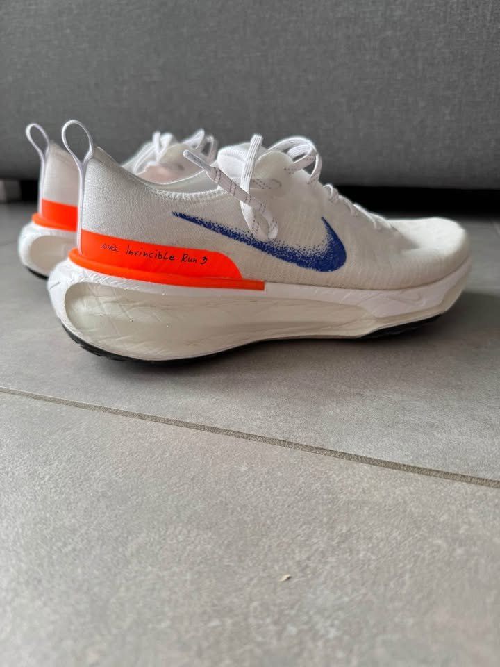 Nike Scarpe da uomo: Nike Invincible RN 3 - Laufschuh – Usato da Subingen venduto da basilscheuermeyer 3