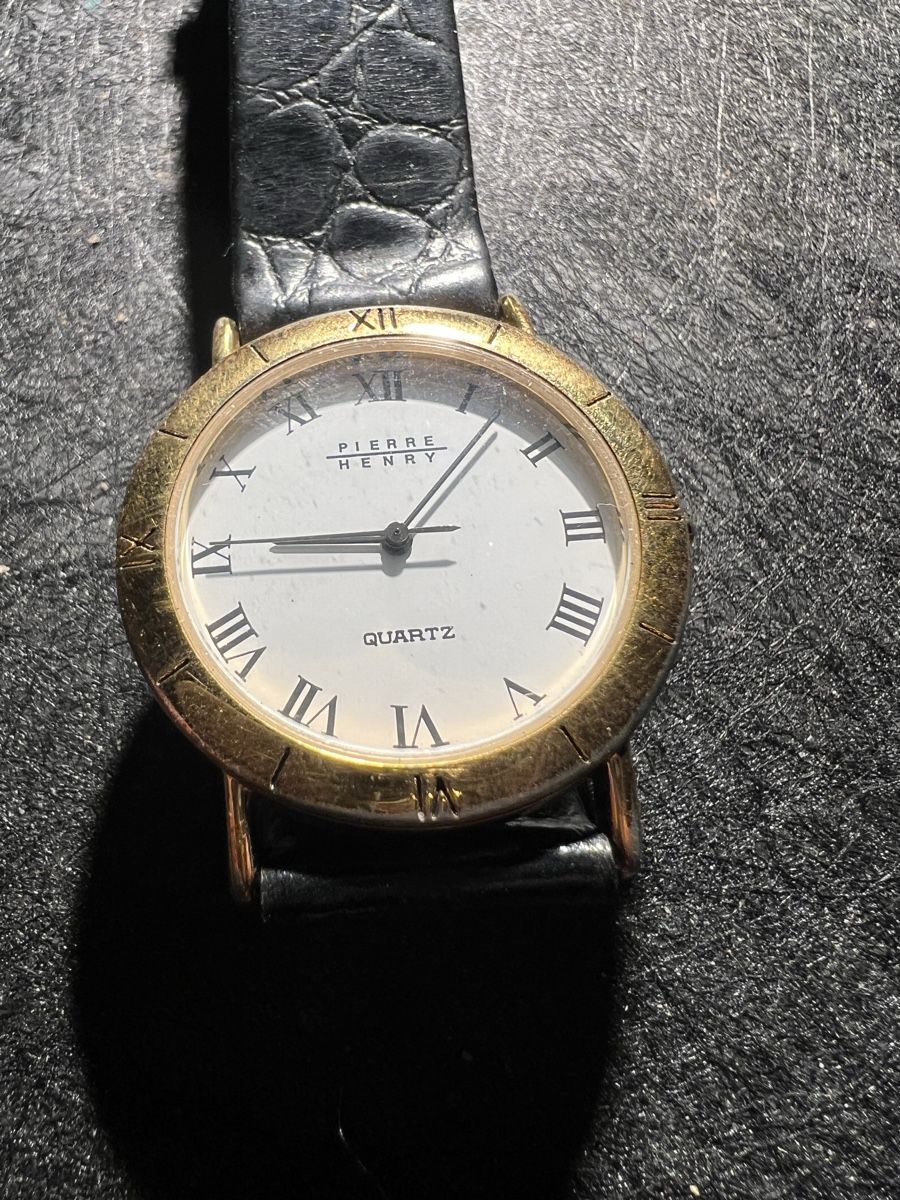 Orologi: Pierre Henry Uhr – Usato da Laufen venduto da groove60 5