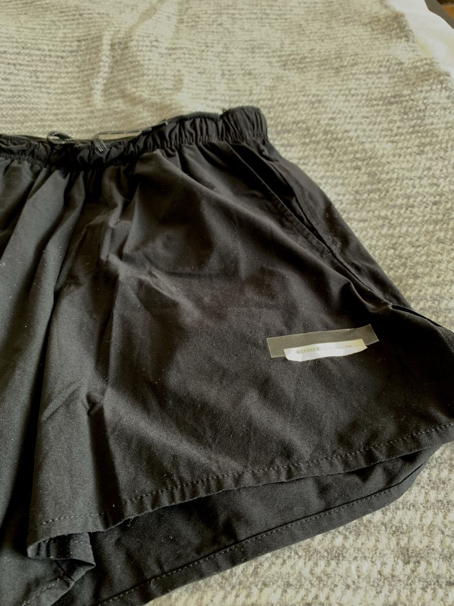 Satisfy Pantaloni: Satisfy Running Shorts Black Size 1 – Usato da Oberengstringen venduto da super-soft-focus 2