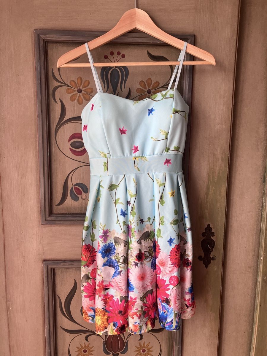 Robes: Sommerkleid – D'occasion à Neftenbach par Moonlight18