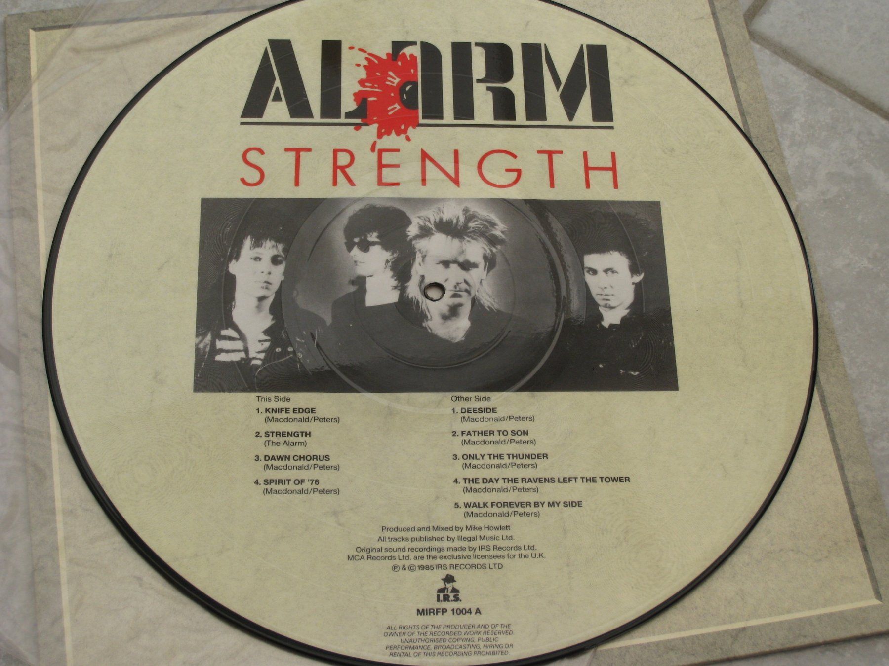 Dischi in vinile: PICTURE LP - ALARM - STRENGTH – Usato da Steckborn venduto da Quo7 1