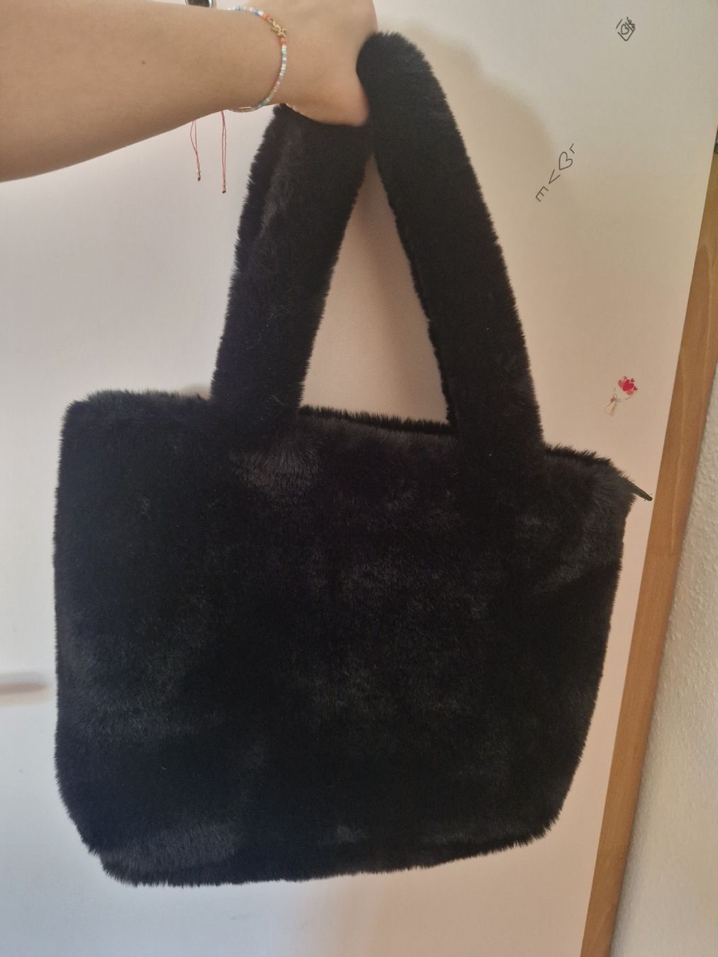 Borse da donna: sac a main en velours noir – Usato da Lausanne venduto da nay_km7s