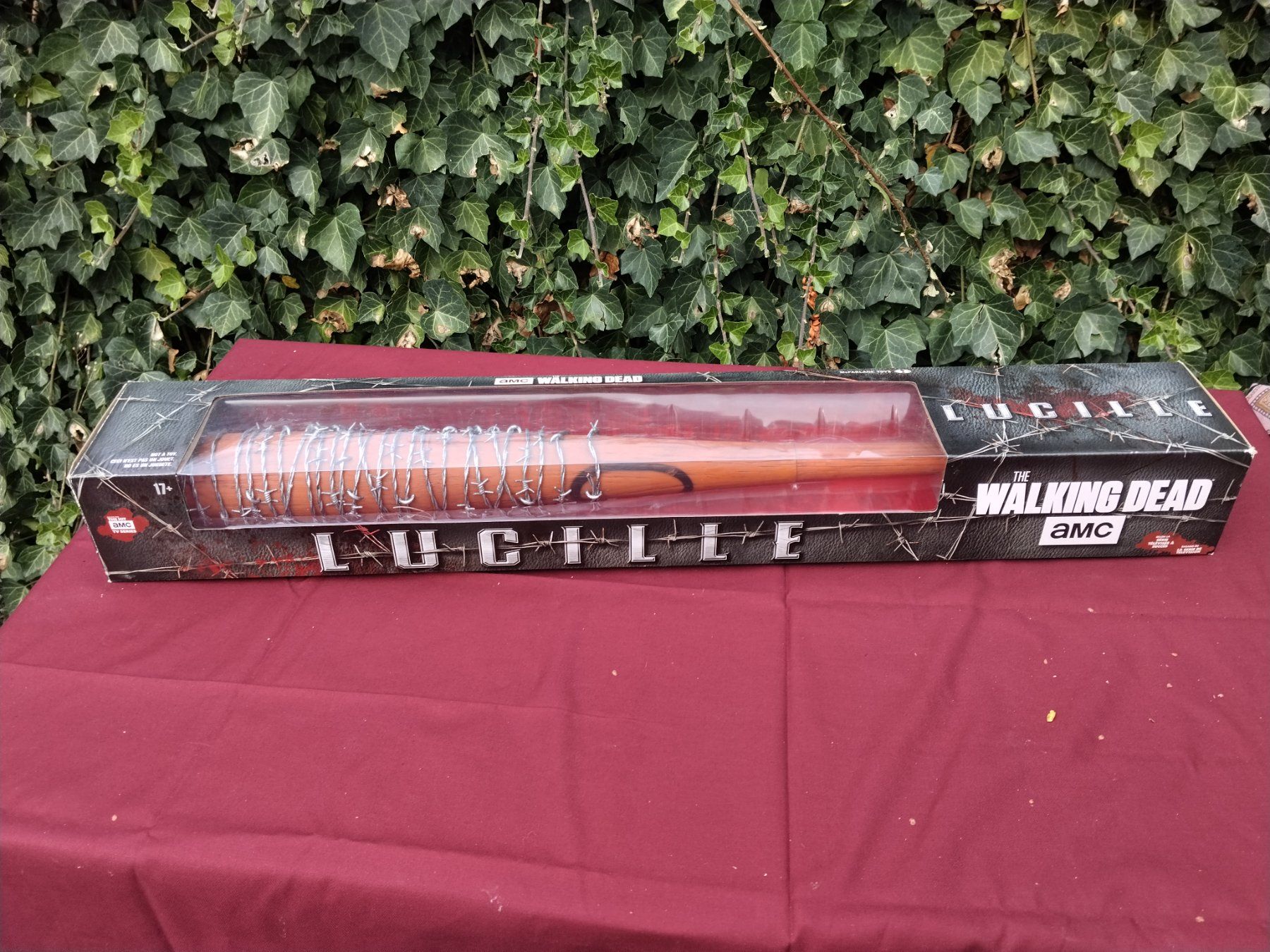 Spielzeuge: Walking Dead Lucille – Gebraucht aus Scherz von oCloot