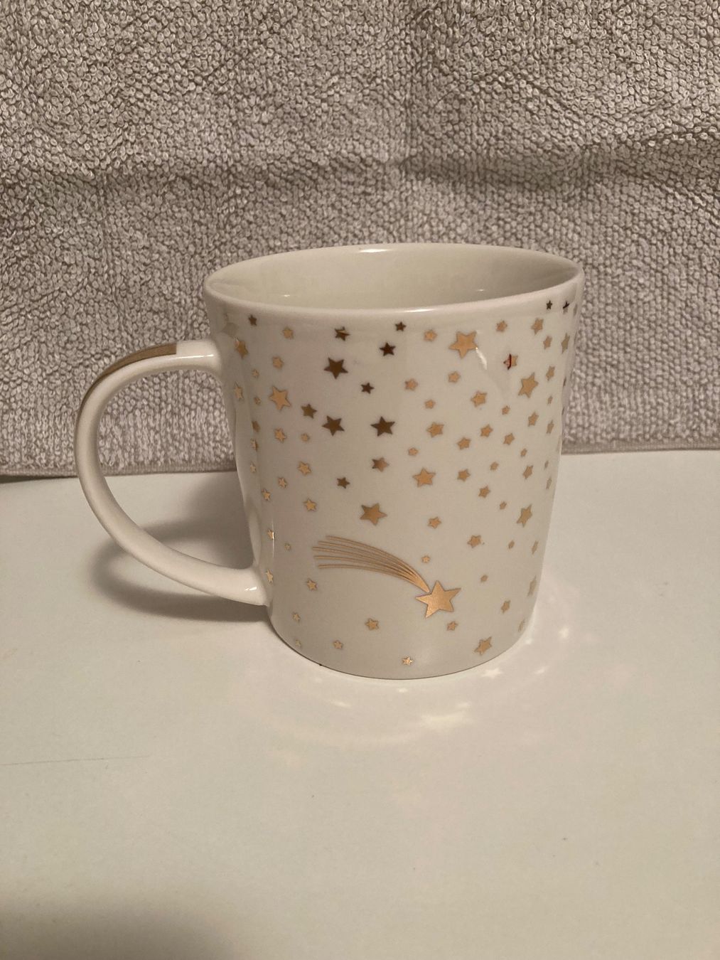 Tazze: Weihnachtsmug 4 dl – Nuovo (secondo la descrizione) da Fehraltorf venduto da mayalotto