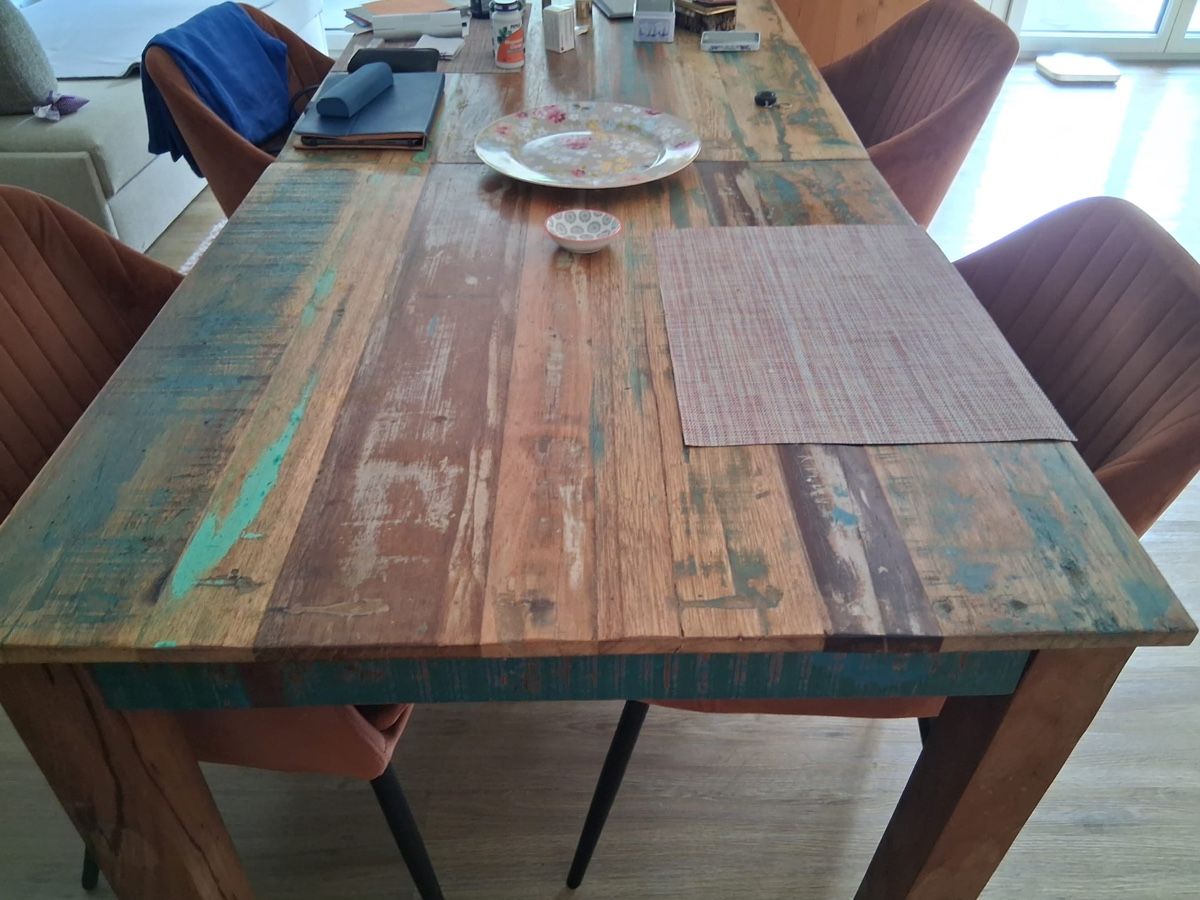 Set de table et chaises: Dining Table Reclaimed Wood Rustic Style 180cm Used – D'occasion à Trachslau par mrs_5st6