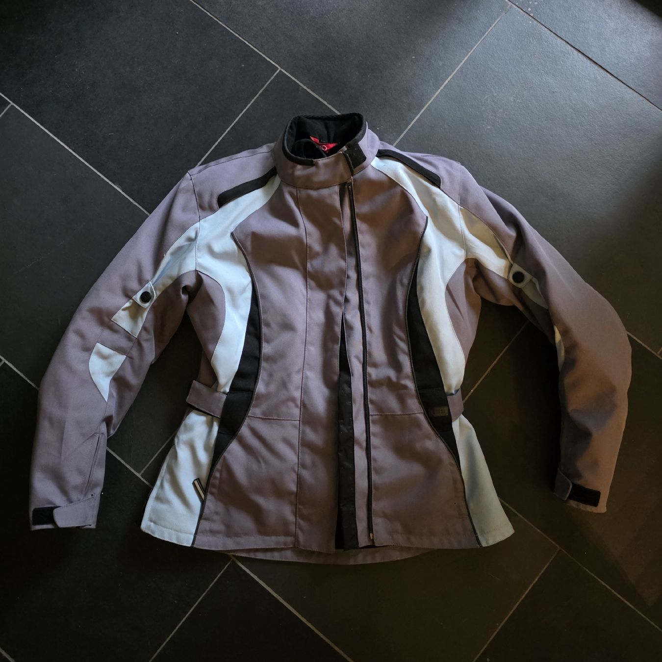 IXS Giacche: Rollerjacke Damen iXS Grösse L – Usato da Rapperswil SG venduto da BettinaE