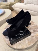 CHANEL PUMPS