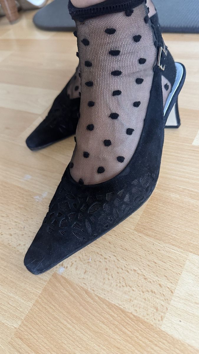 Kaiser Scarpe da donna: Peter Kaiser Pumps Leder / Escarpins noir Gr. 37 – Usato da Vuippens venduto da ale_6gkb 2