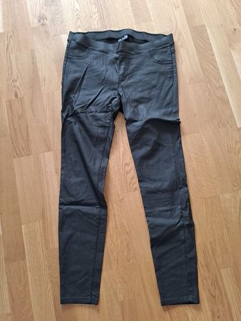 Hose in Wetlook Optik , schwarz, Grösse 46, Top Zustand!