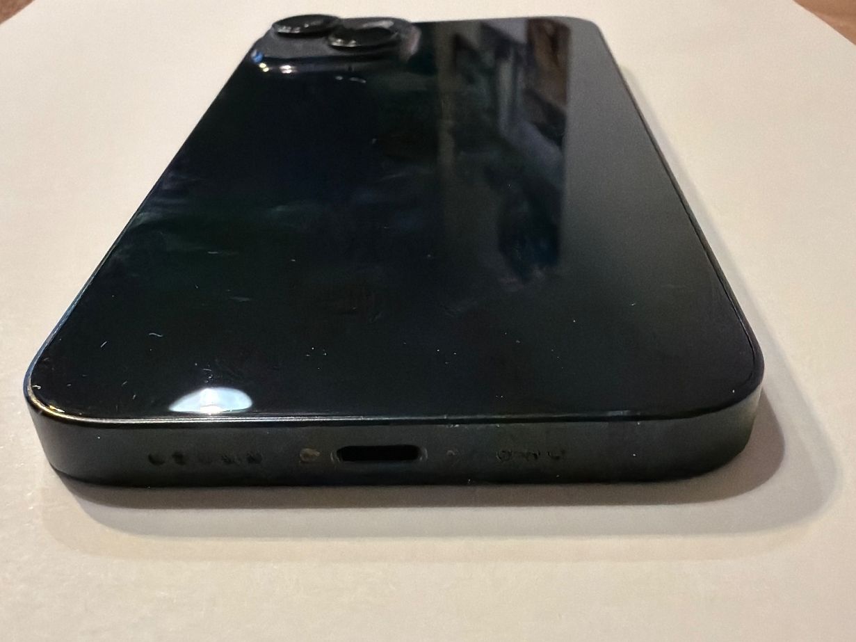 Apple Telefoni cellulari / Smartphones: Apple iPhone 14 gebraucht – Usato da Wettingen venduto da somr123 2