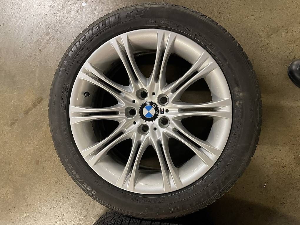Jantes: BMW E60 | E61 - 18" M DOPPELSPEICHE 135 – D'occasion à Zürich par E93 3