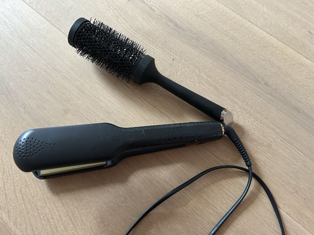 Ghd Glätteisen & Rundbuerste Set - Top Zustand! (Gebraucht) in Rümlang ...