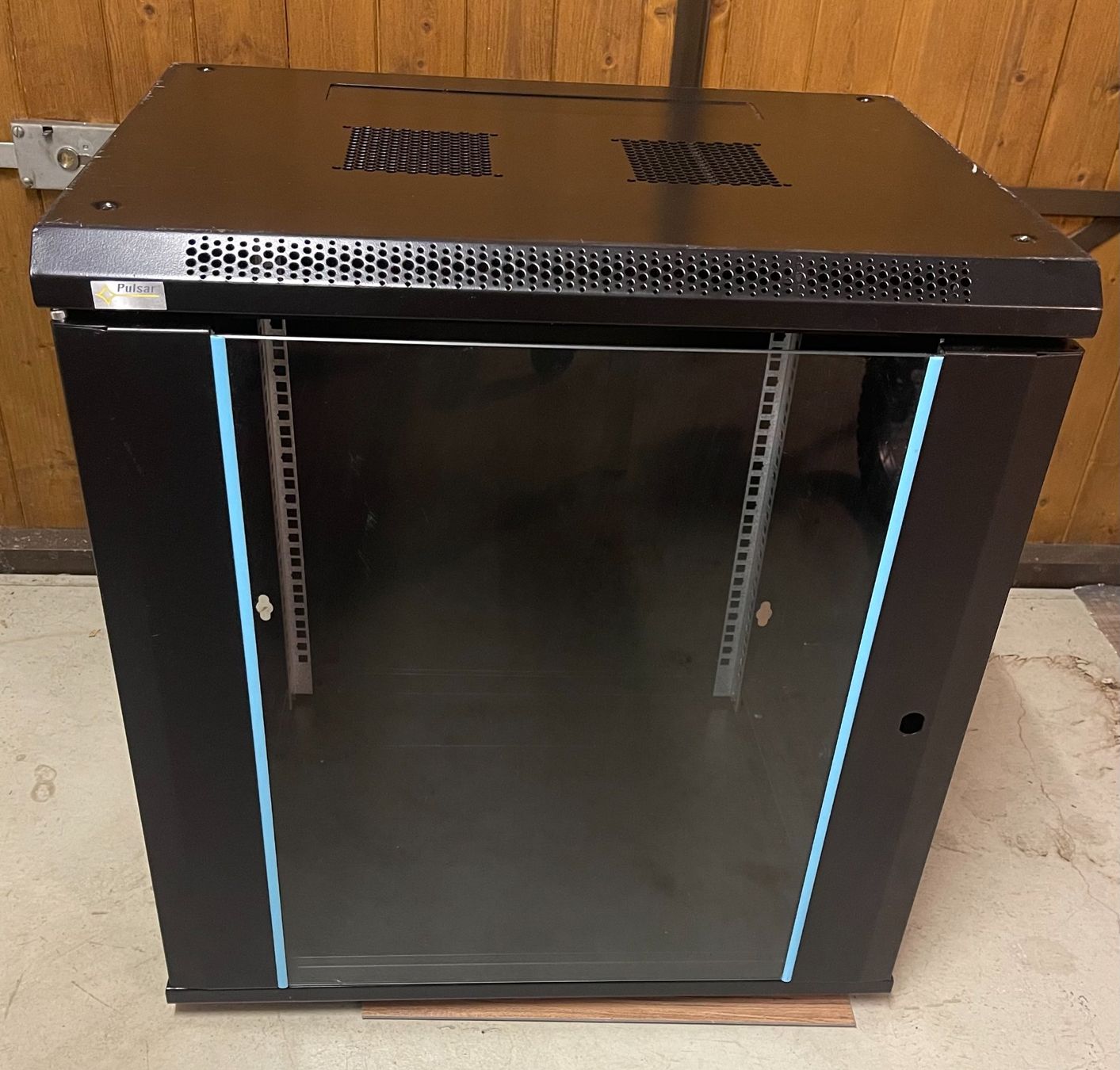 Sonstige Dekorationen & Accessoires: Server Box – Gebraucht aus Meilen von speedliq 2