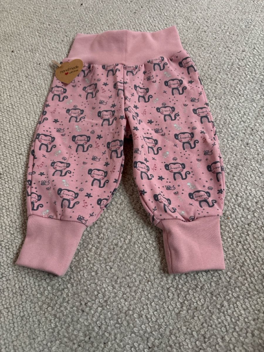 Pantaloni: Neue Handmade Pumphose 62/68 – Nuovo e nell'imballaggio originale da Latterbach venduto da eselin23