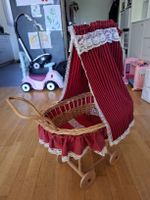 Vintage Puppenwagen aus Korb, Holz und Stoff