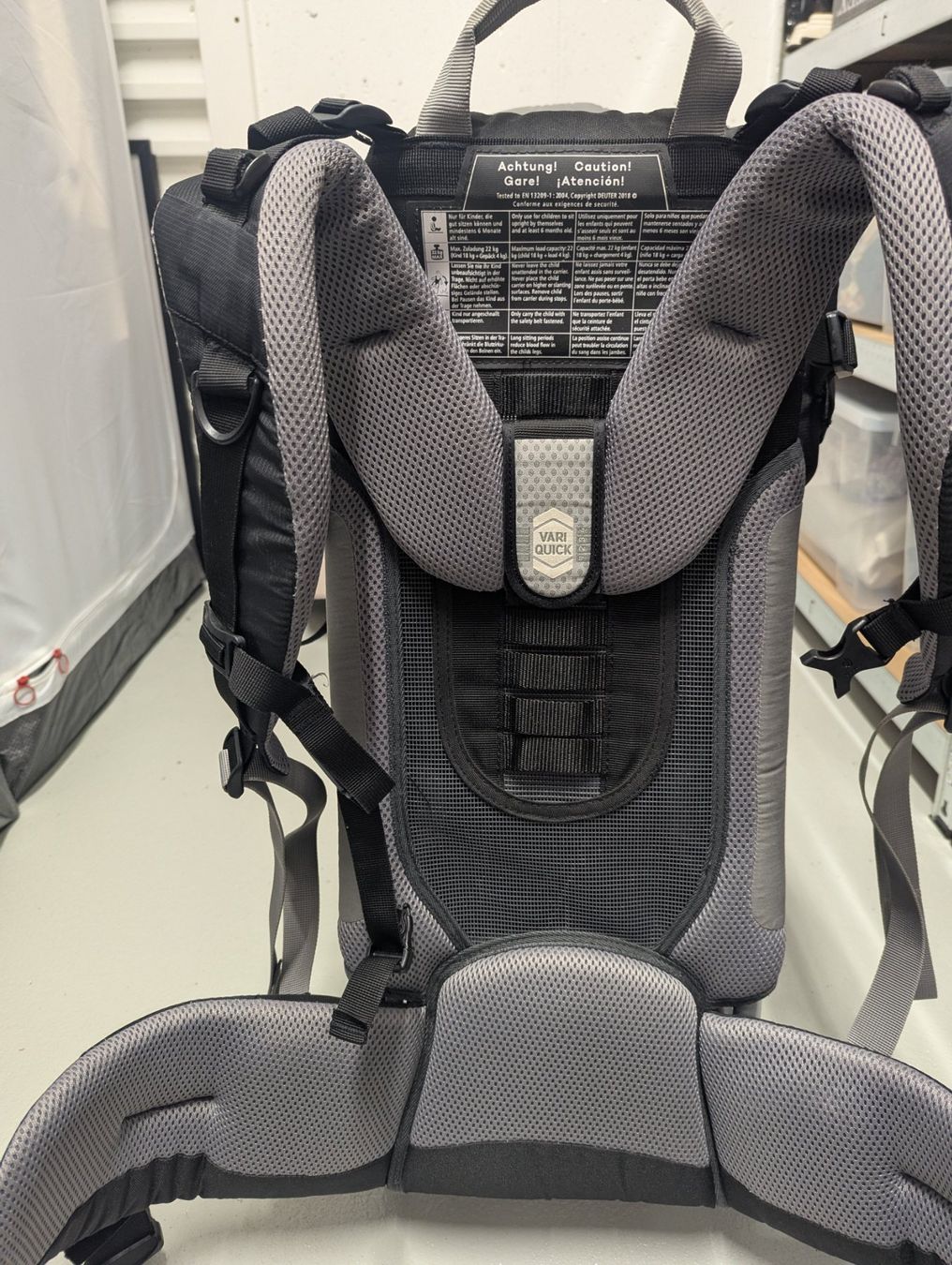 Deuter Marsupi portabebè: Deuter Kid Comfort Kindertrage – Usato da Bern venduto da bjutzele 2