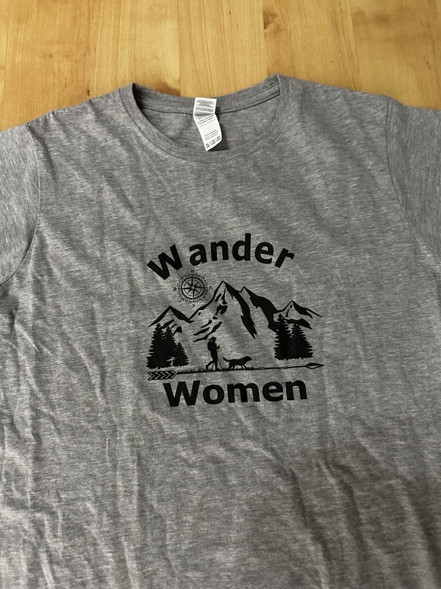 T-shirt: 2 Wander-Shirt Gr. M – Usato da Zofingen venduto da Fdiamant 2