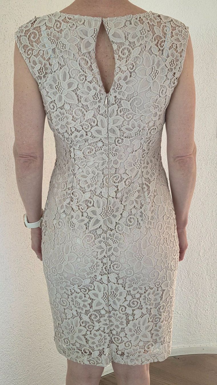 Vestiti: Spitzenkleid hellrosa von Wallis – Usato da Nürensdorf venduto da Aw18 1