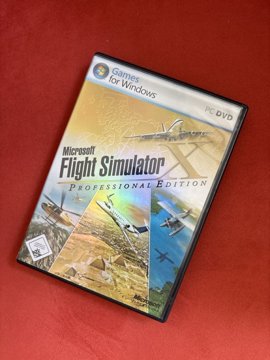 Microsoft Spiele: Microsoft Flight Simulator X Professional Edition PC – Gebraucht aus Zürich von kat_k9ry