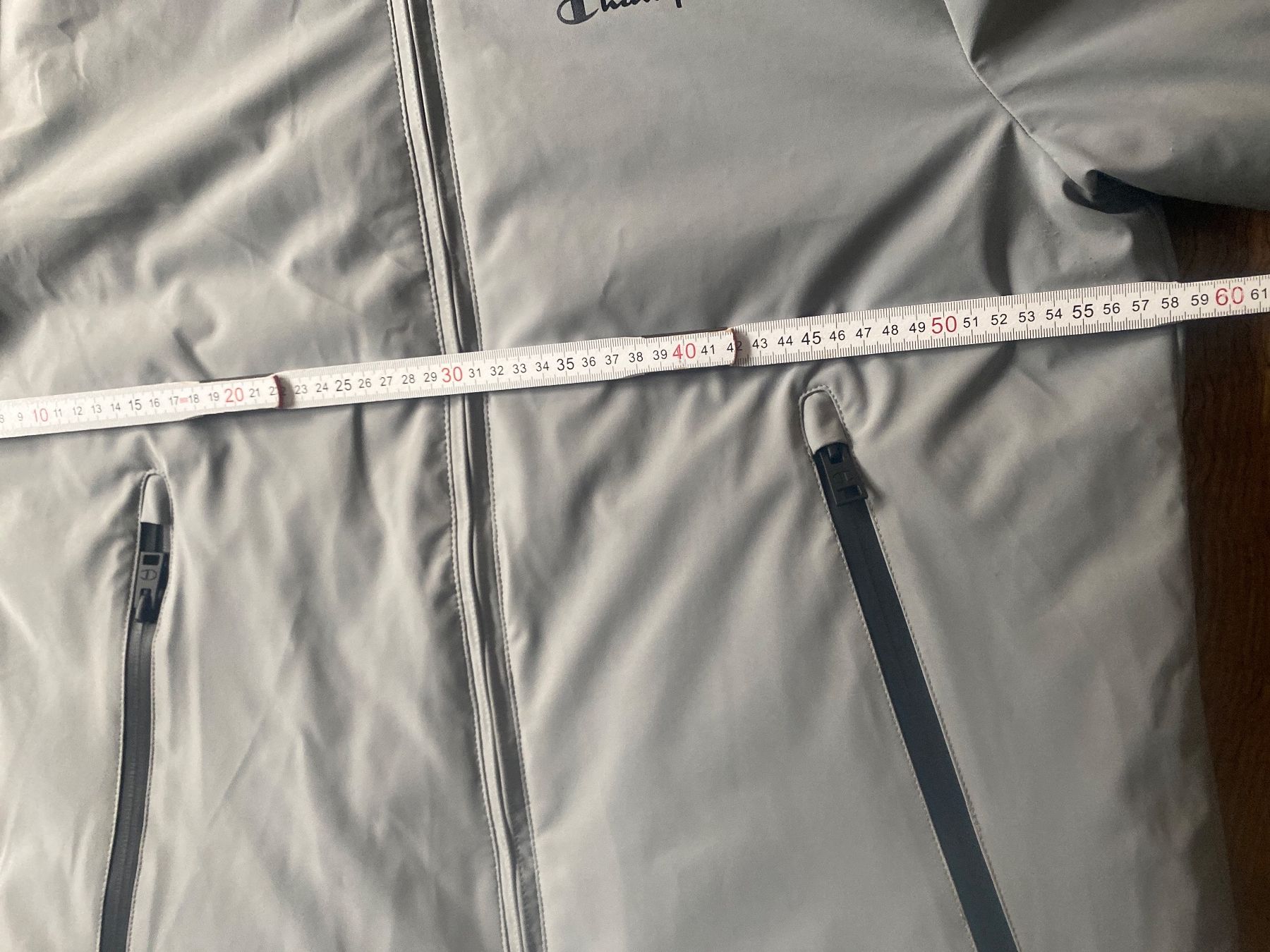 Champion Jacken: •CHAMPION• WINTERJACKE/JACKE Gr.M MEN Hellgrau – Gebraucht aus Frauenfeld von Boldi46 7