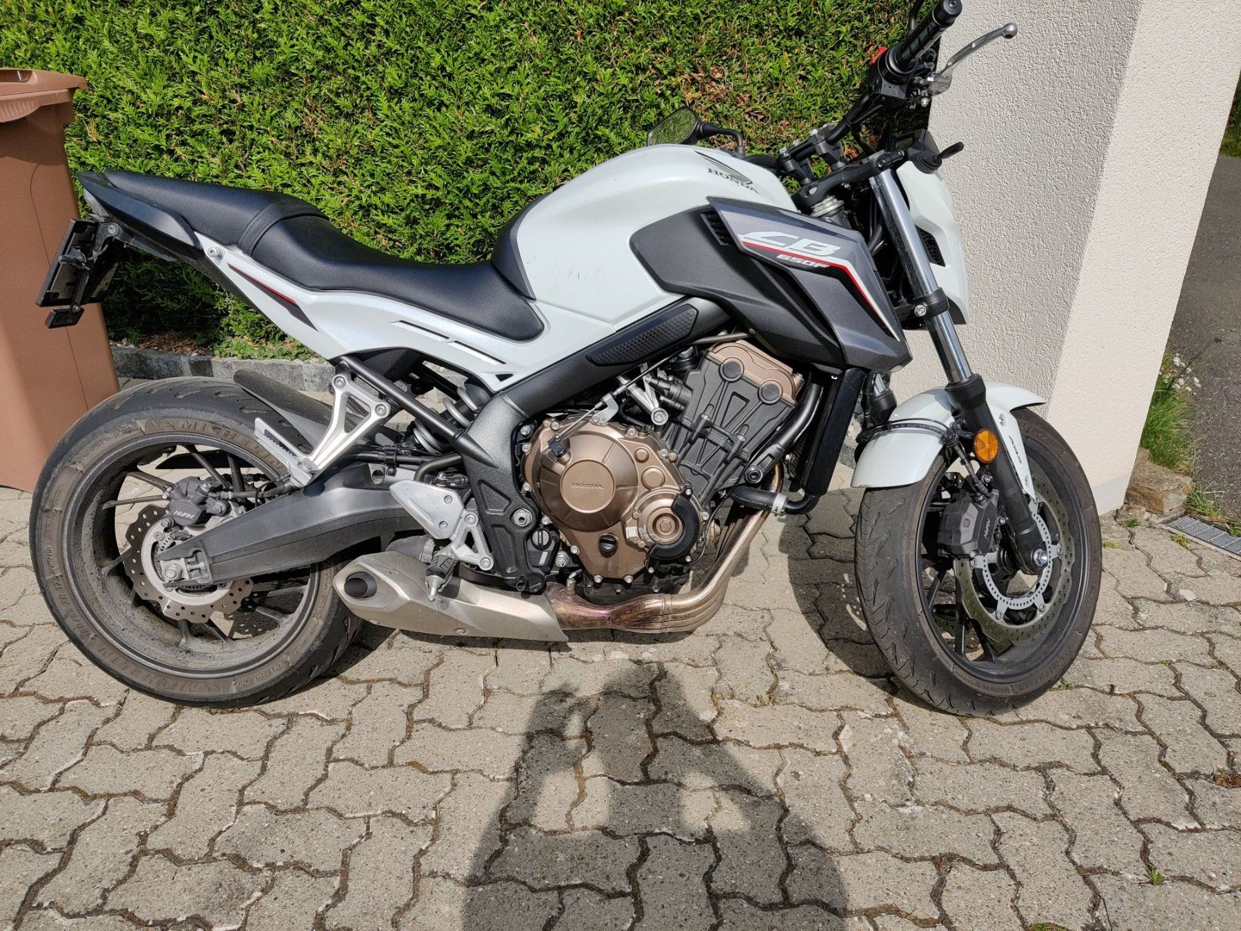 Honda Strada: HONDA CB 650 F ABS, 2019 – Usato da Wetzikon ZH venduto da Pys 1