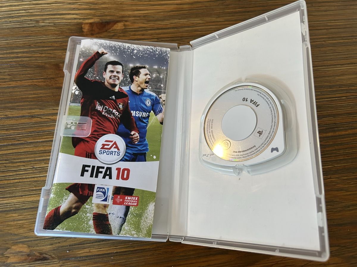 Giochi: FIFA 10 PSP – Usato da Gland venduto da Helderap 2