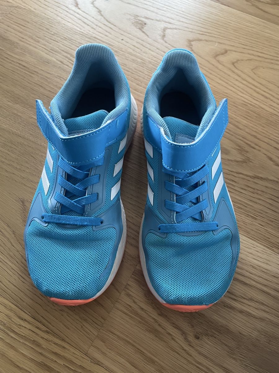 Adidas Scarpe da uomo: Hallenschuhe, Turnschuhe Grösse 32 – Usato da Uitikon Waldegg venduto da Kappeli_17