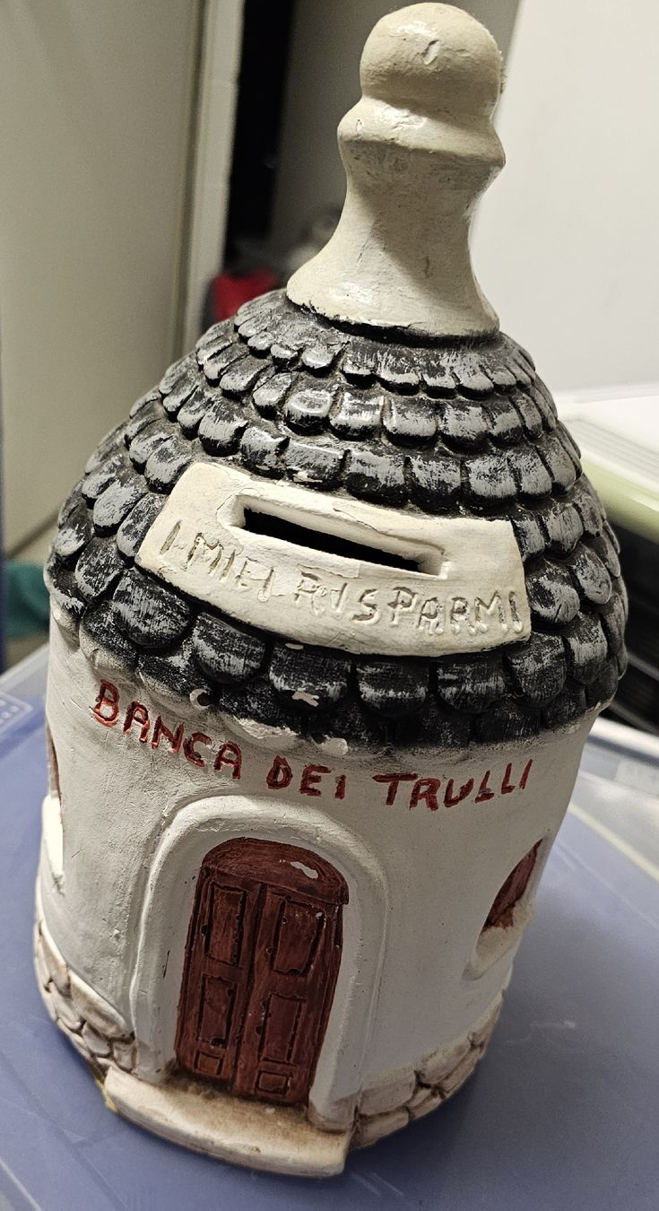 Alle Dekorationen: Trulli Dekorarion aus Italien – Gebraucht aus Holderbank AG von Dale29
