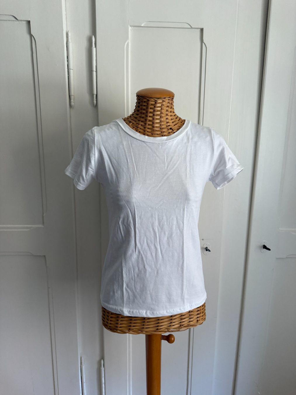 T-shirts: T-Shirt weiss S – D'occasion à Zürich par Diazaio