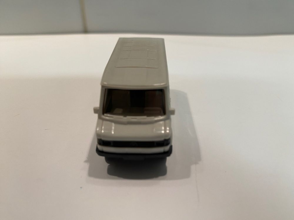 Mercedes-Benz 280-282 Kasten Wiking 1-87 221 2