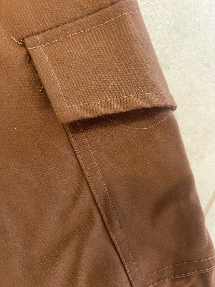 Pantaloni: Braune Stoffhose mit Taschen – Usato da Schönenberg ZH venduto da Bosh 3