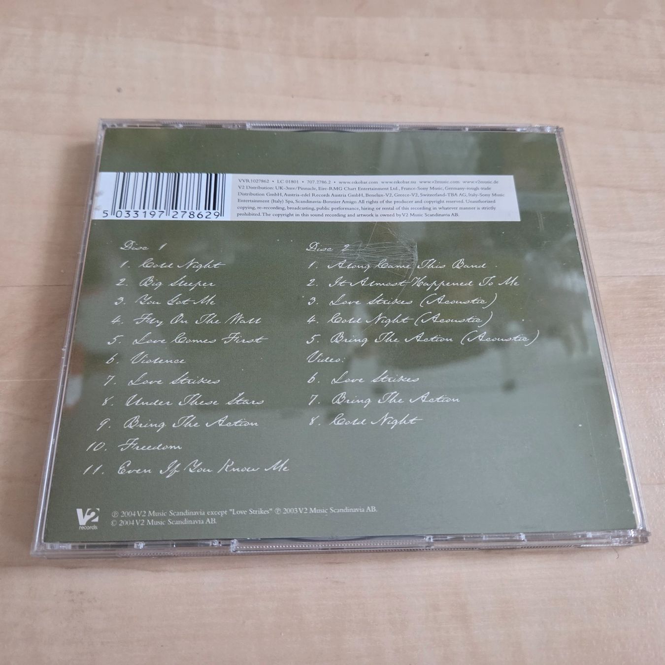 CDs: eskobar - A Thousand Last6  Chances – Neuf (Voir description) à Zug par Sunshine_113 3