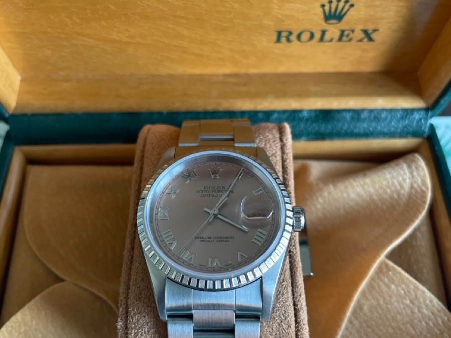 Rolex Orologi: Rolex Datejust 36mm Salmon Roman Dial – Usato da Pfäffikon SZ venduto da StanleyCup 3