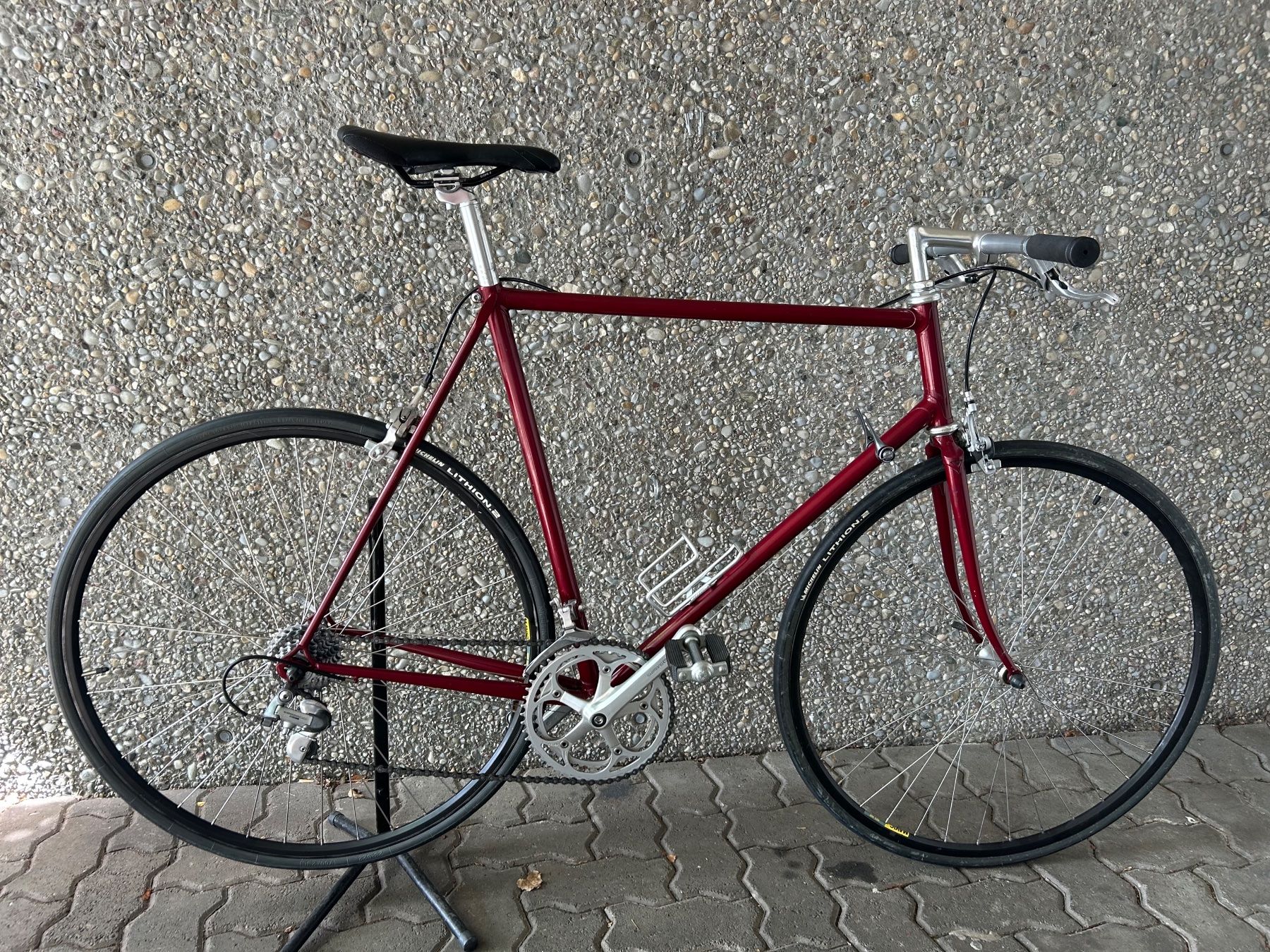 Biciclette: Rennvelo dunkelrot mit Stahlrahmen – Usato da Adlikon b.Regensdf venduto da usado