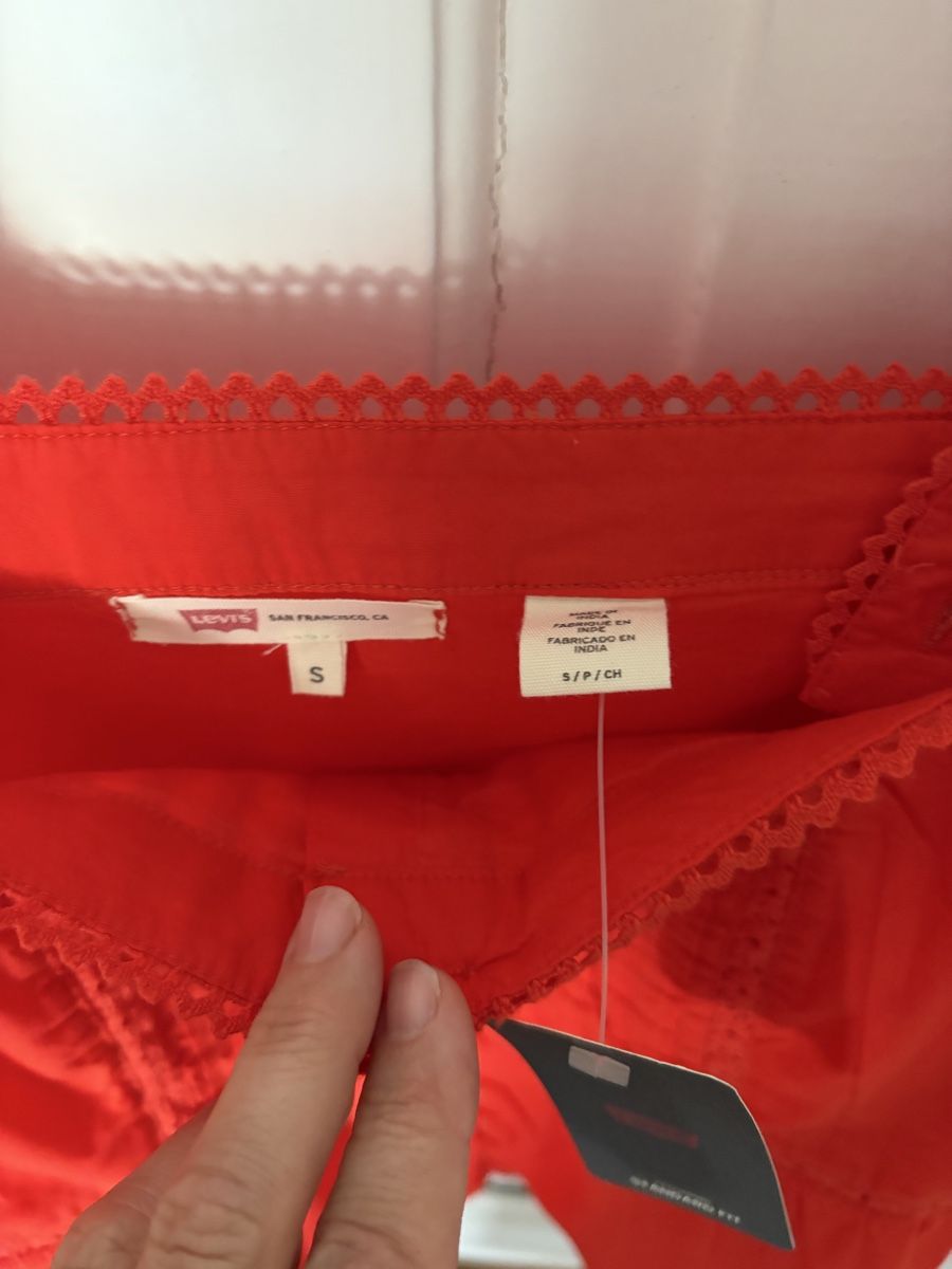 Levi's Top: Levi’s top gr S  – Nuovo e nell'imballaggio originale da Zuerich venduto da yasminflower 2